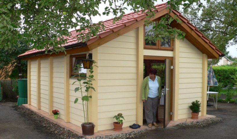 Gartenhäuser aus SteinFertigteilen